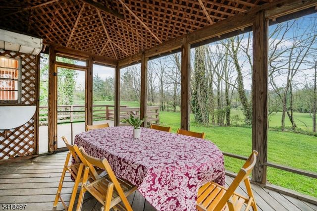 11 Agate Rd, East Brunswick Twp., NJ 08816