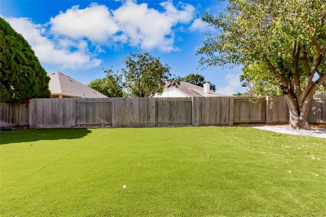 15617 Pumpkin Ridge DR, Austin, TX 78717