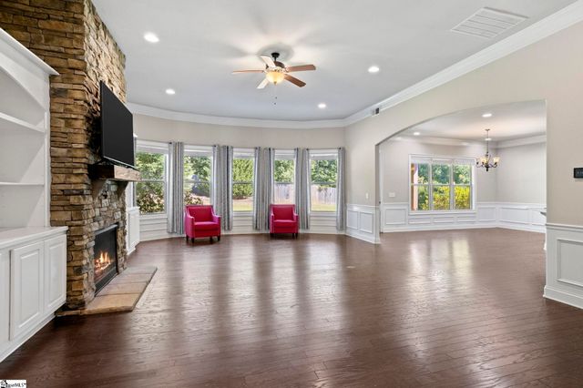 239 Tuxedo Lane, Greer, SC 29651
