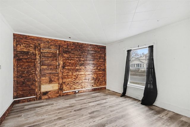 161 North Street, Allegan, MI 49010