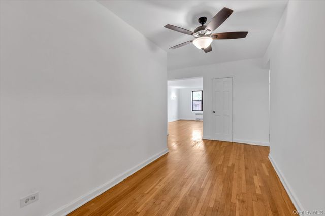 40 E 43rd Street 3B, Brooklyn, NY 11203