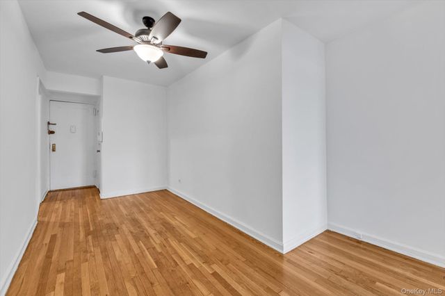 40 E 43rd Street 3B, Brooklyn, NY 11203