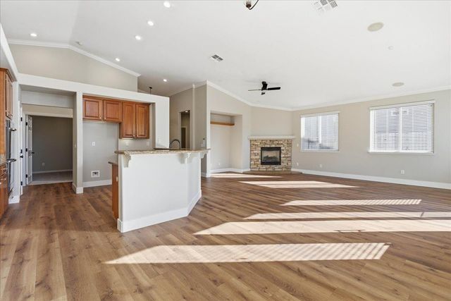 1741 Bamboo St, Roseville, CA 95747