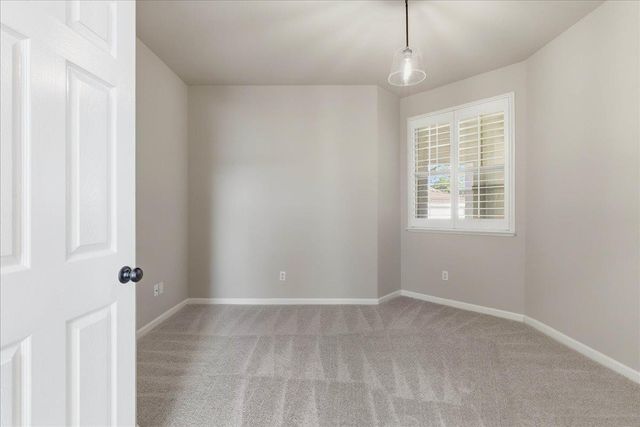 1741 Bamboo St, Roseville, CA 95747