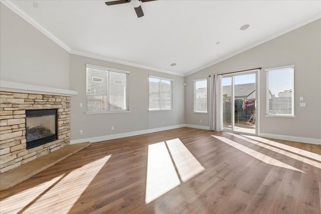 1741 Bamboo St, Roseville, CA 95747