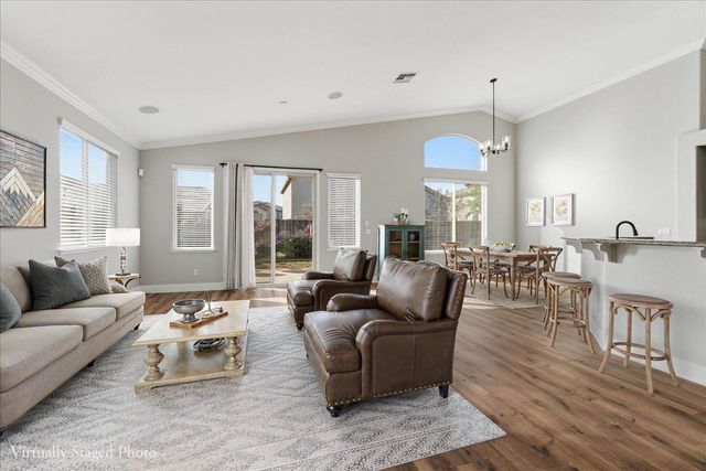 1741 Bamboo St, Roseville, CA 95747