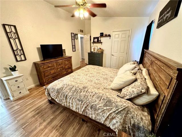 122 S Colombo 77, Tustin, CA 92780