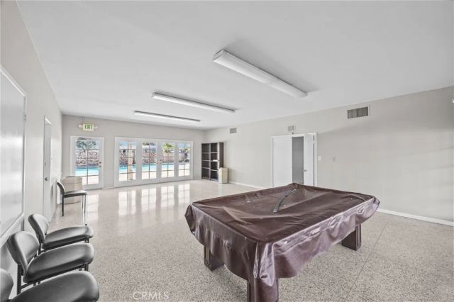122 S Colombo 77, Tustin, CA 92780