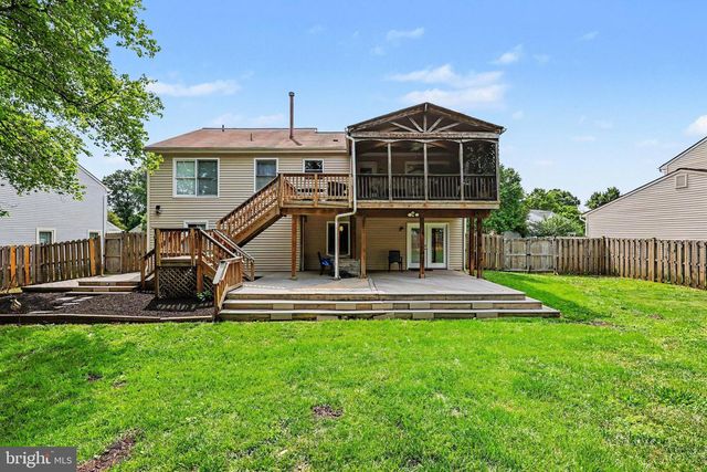 8022 ROCKY RUN RD, Gainesville, VA 20155