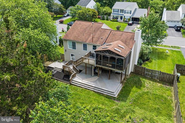 8022 ROCKY RUN RD, Gainesville, VA 20155