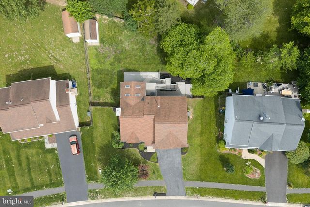 8022 ROCKY RUN RD, Gainesville, VA 20155