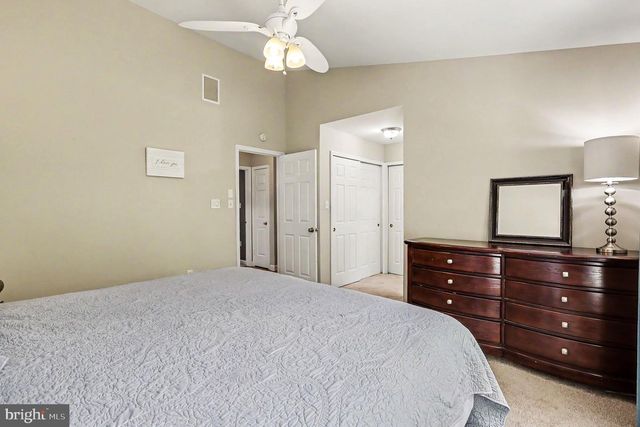 8022 ROCKY RUN RD, Gainesville, VA 20155