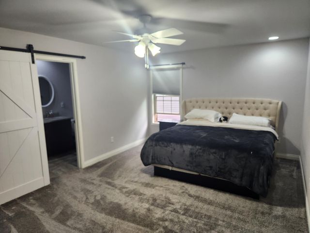 702 19th Street SE, Demotte, IN 46310