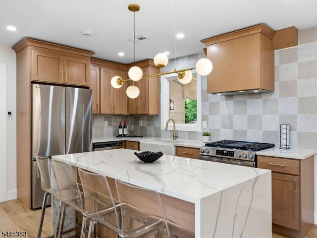14 Richard Ave, Manville Boro, NJ 08835