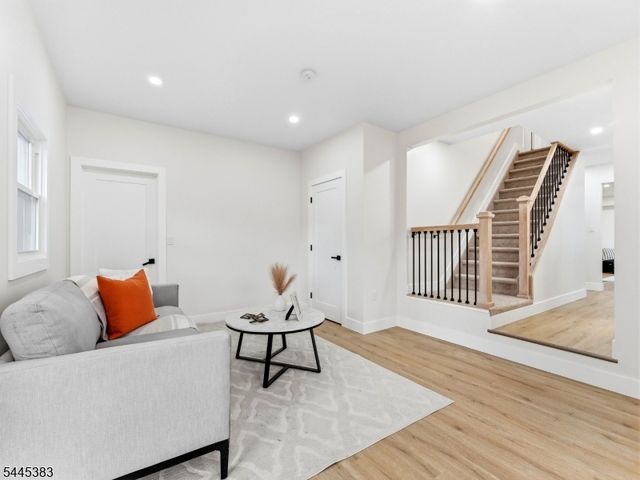 14 Richard Ave, Manville Boro, NJ 08835