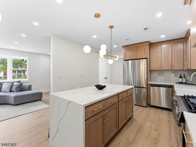 14 Richard Ave, Manville Boro, NJ 08835