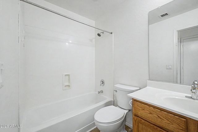 93 W CANYON ROCK Road, San Tan Valley, AZ 85143