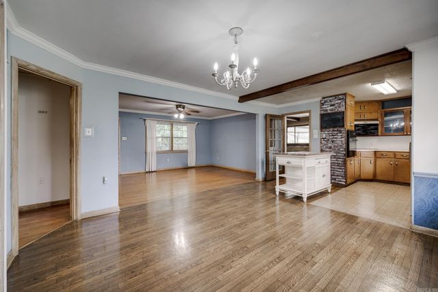 610 Fourth Street, Conway, AR 72032