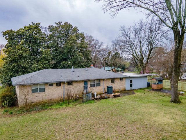610 Fourth Street, Conway, AR 72032