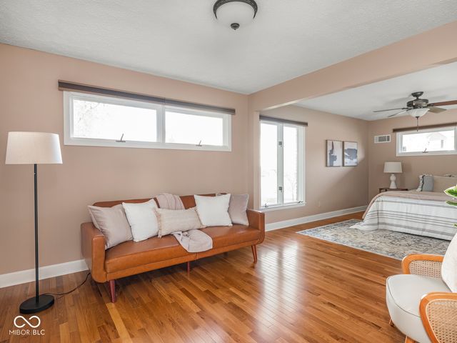 11412 Niagara Drive, Fishers, IN 46037