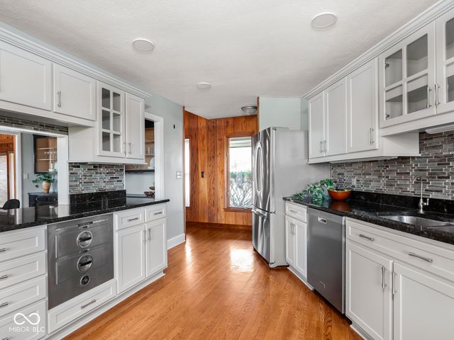 11412 Niagara Drive, Fishers, IN 46037