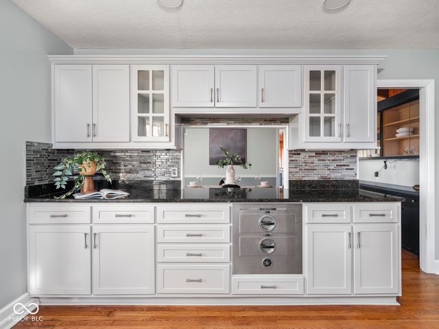 11412 Niagara Drive, Fishers, IN 46037