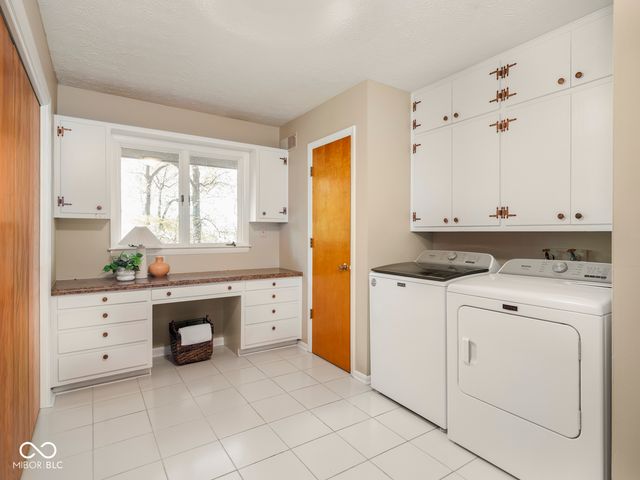 11412 Niagara Drive, Fishers, IN 46037