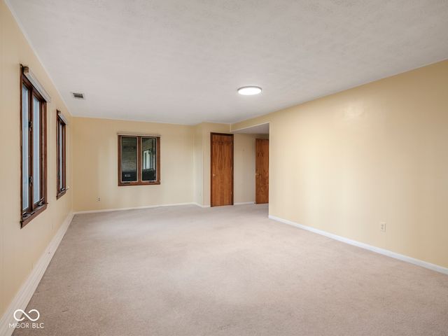 11412 Niagara Drive, Fishers, IN 46037