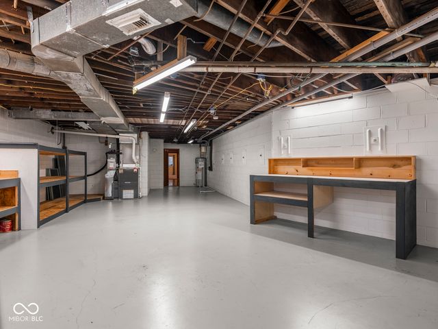 11412 Niagara Drive, Fishers, IN 46037