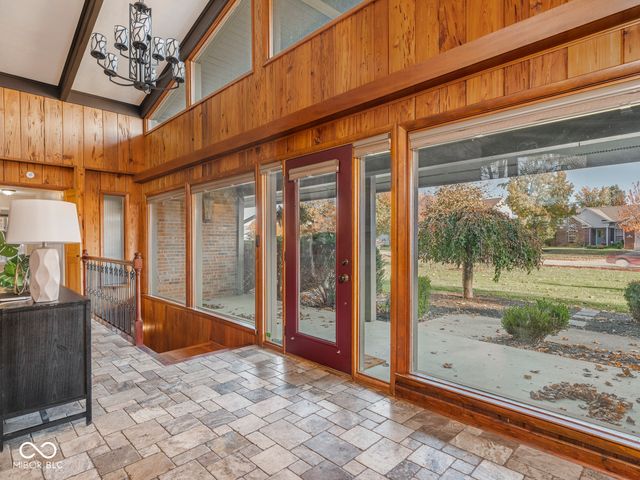 11412 Niagara Drive, Fishers, IN 46037