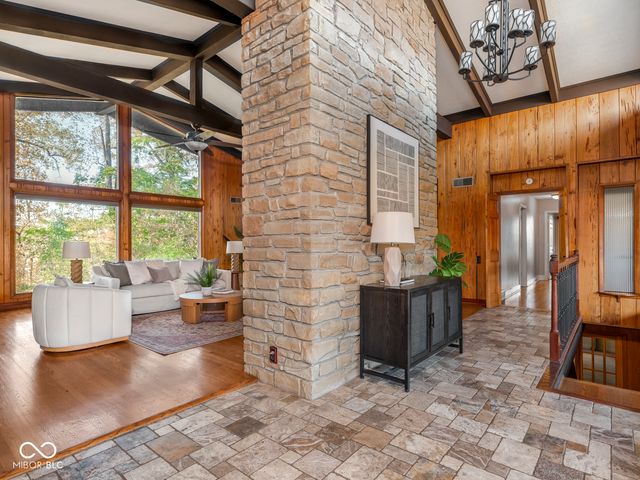 11412 Niagara Drive, Fishers, IN 46037