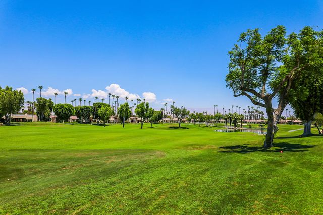 384 Running Springs Drive, Palm Desert, CA 92211