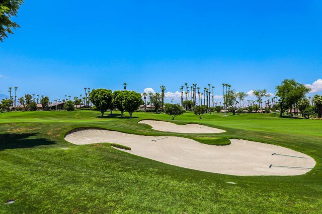 384 Running Springs Drive, Palm Desert, CA 92211