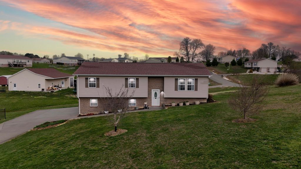 170 Hickory Hill Drive, Corbin, KY 40701