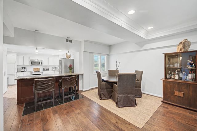 4200 West End Ave Apt 208, Nashville, TN 37205