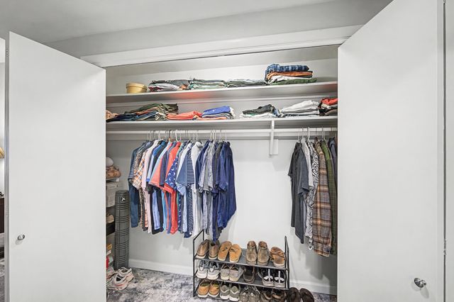 4200 West End Ave Apt 208, Nashville, TN 37205