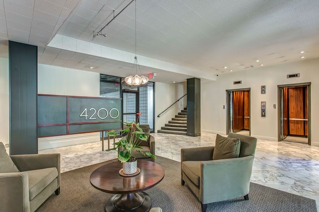 4200 West End Ave Apt 208, Nashville, TN 37205