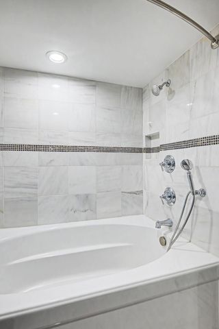 4200 West End Ave Apt 208, Nashville, TN 37205