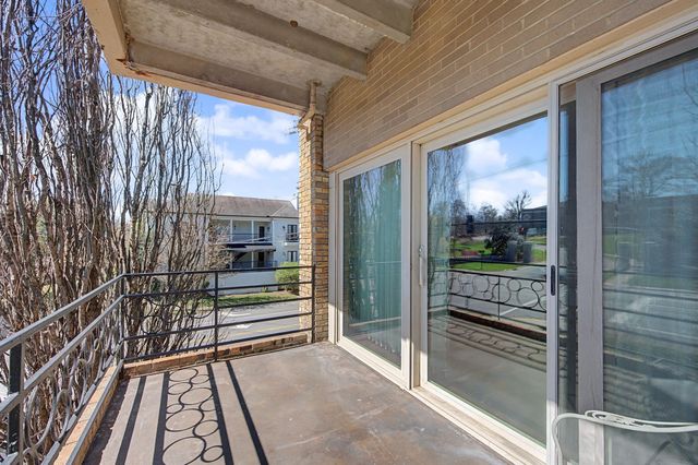 4200 West End Ave Apt 208, Nashville, TN 37205