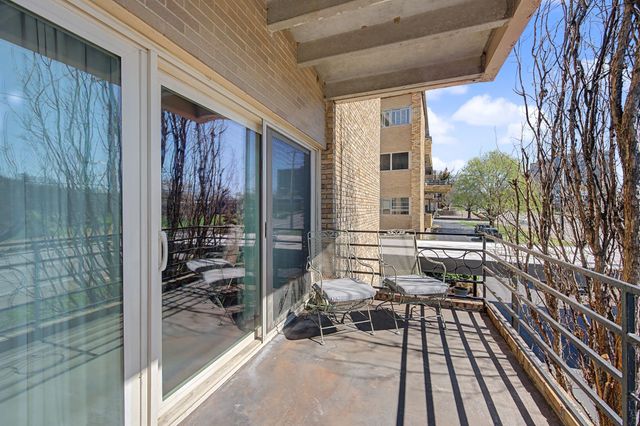 4200 West End Ave Apt 208, Nashville, TN 37205