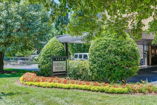 4200 West End Ave Apt 208, Nashville, TN 37205