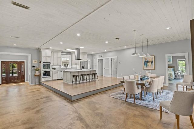 10 Harrington Lane, Dothan, AL 36305