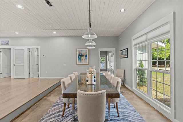 10 Harrington Lane, Dothan, AL 36305