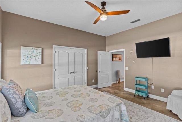10 Harrington Lane, Dothan, AL 36305