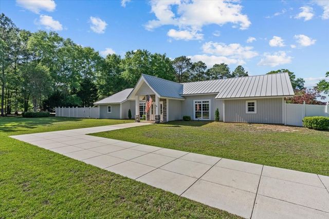 10 Harrington Lane, Dothan, AL 36305