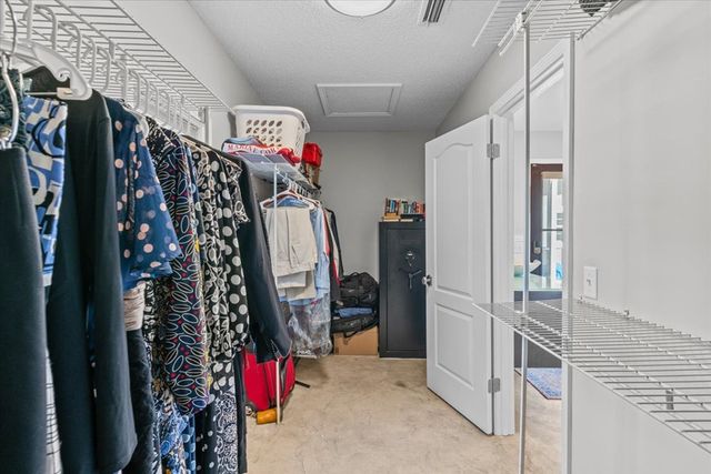 10 Harrington Lane, Dothan, AL 36305