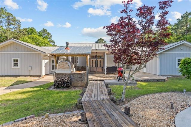 10 Harrington Lane, Dothan, AL 36305