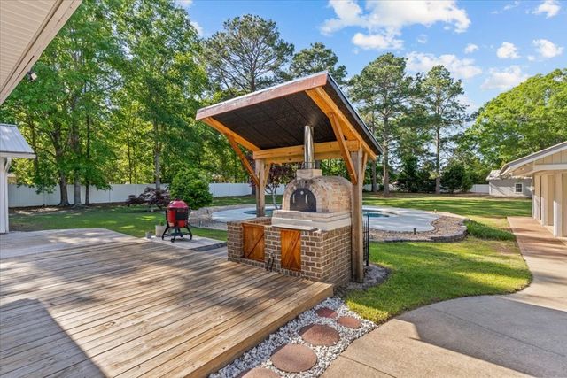 10 Harrington Lane, Dothan, AL 36305