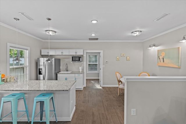 10 Harrington Lane, Dothan, AL 36305