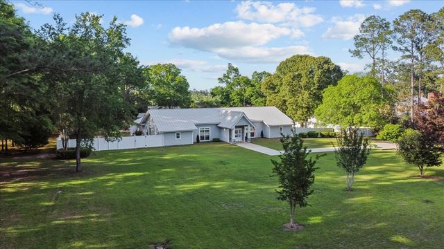 10 Harrington Lane, Dothan, AL 36305